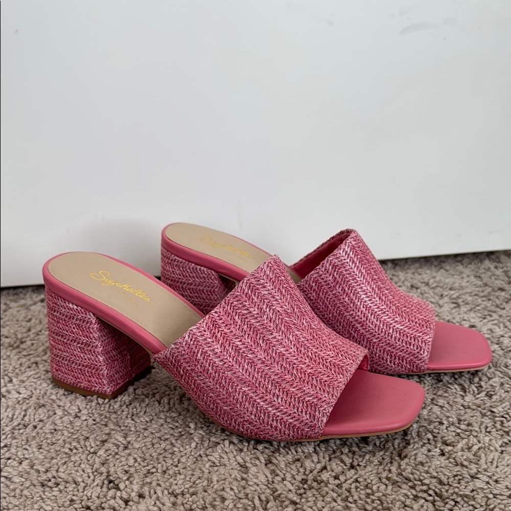 Seychelles Stylish Pink Block Heel Sandals